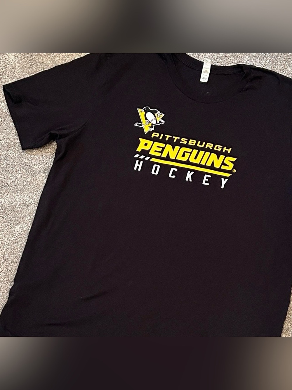 NEW Pittsburgh Penguins Truly Hard Seltzer T-Shirt Black Mens XL NWOT